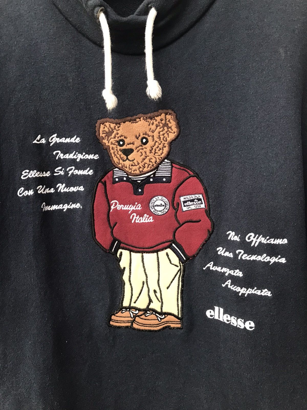Ellesse Vintage Ellesse Bear Sweatshirts polobear Size US M / EU 48-50 / 2 - 3 Thumbnail