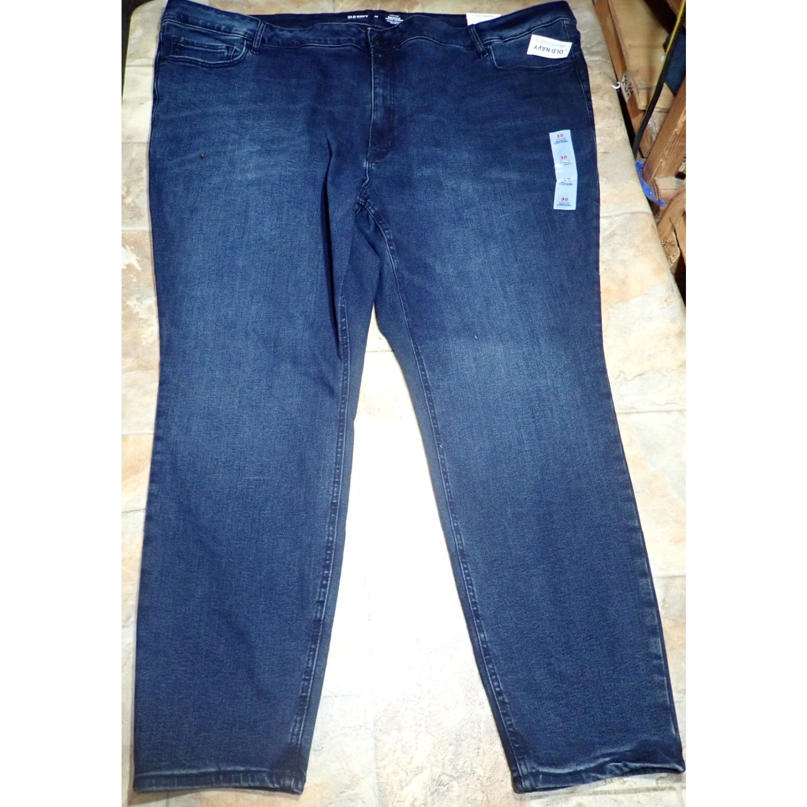 Old Navy Old Navy Rockstar High Rise Super Skinny Mom Jeans Size 30 Blue Denim 52 to 56 in Waist 27 in Inseam Plus Size 30 −? Size 30" / US 8 / IT 44 - 3 Thumbnail