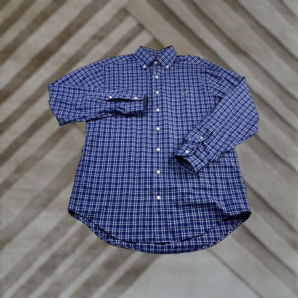 Vineyard Vines Vineyard Vines Classic Fit Tucker Button-Down Shirt Plaid Mens M Blue Logo Casual Pocketed 32 22 24.5 Size US M / EU 48-50 / 2 - 1 Thumbnail