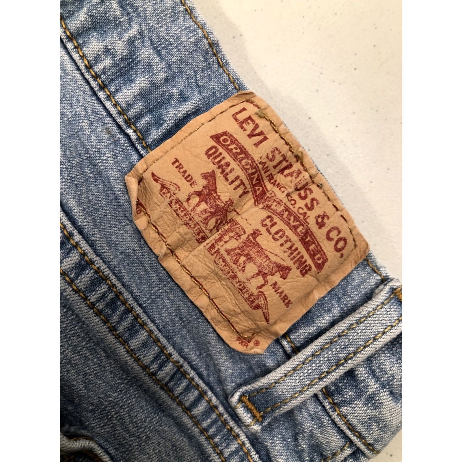 Levi's VINTAGE? Levi's 550 Relaxed Straight Jeans Women 14S Regular 30x27 Blue Denim Cotton 550 Straight Womens Jeans Size 36" / US 14 / IT 50 - 5 Thumbnail