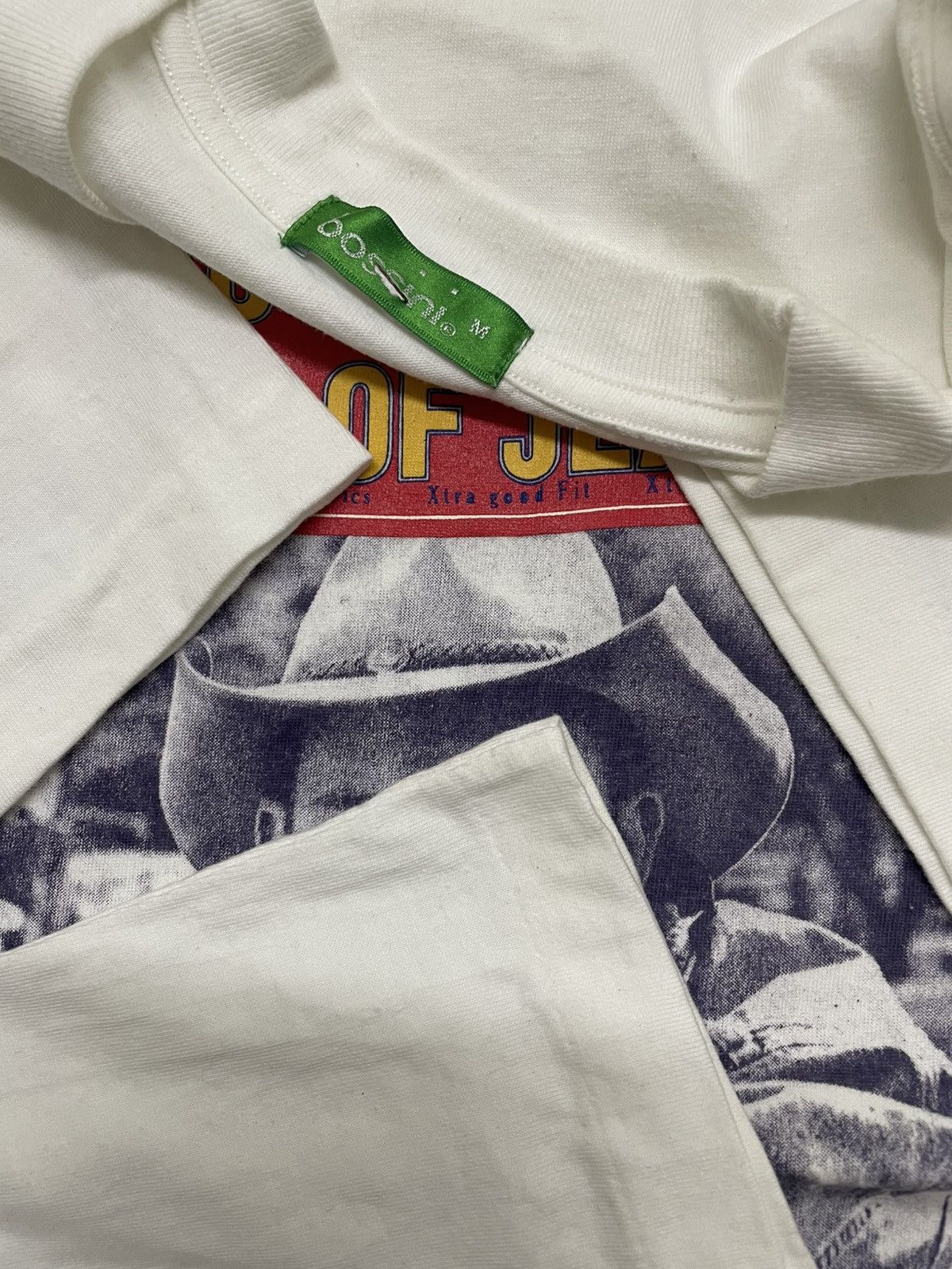 Vintage Vintage 90s Bossini World Of Jeans Photo Tees T-shirt Size US L / EU 52-54 / 3 - 5 Thumbnail