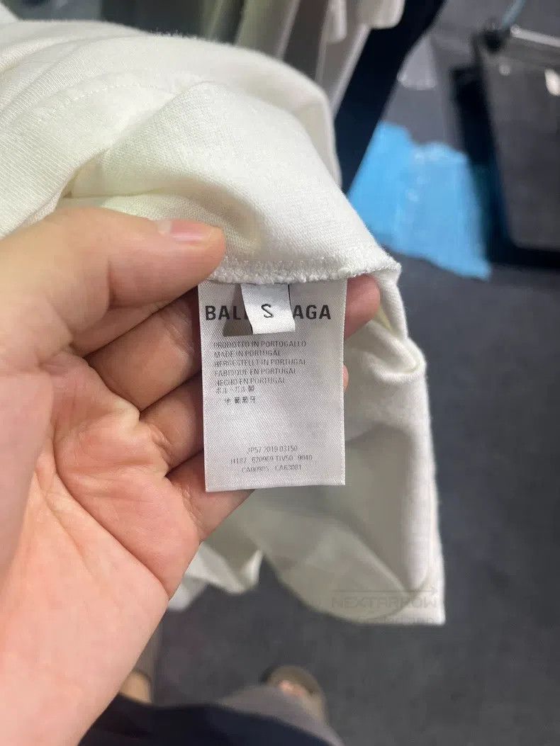 Balenciaga Balenciaga Mail Logo Printed White Short Sleeve T-Shirt Size US S / EU 44-46 / 1 - 5 Thumbnail