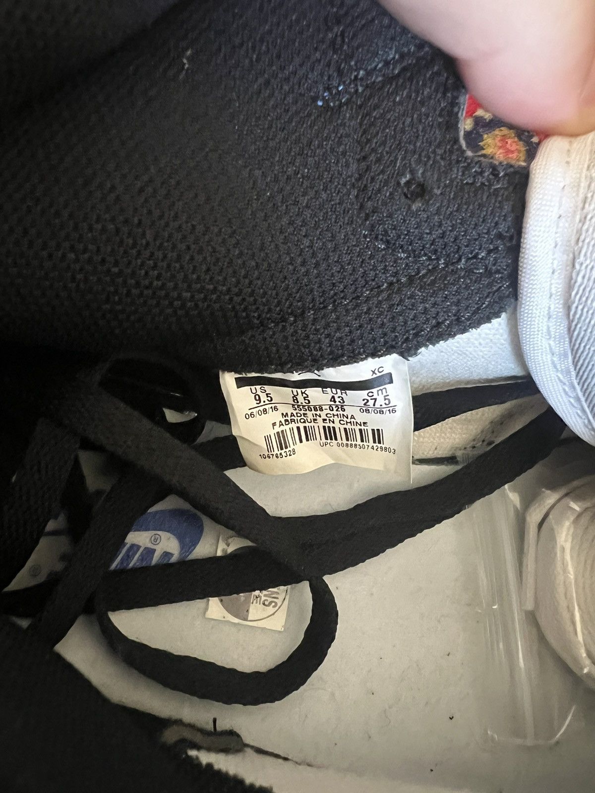Jordan Brand 2016 Air Jordan 1 Retro High OG 'Top 3' Size US 9.5 / EU 42-43 - 7 Thumbnail