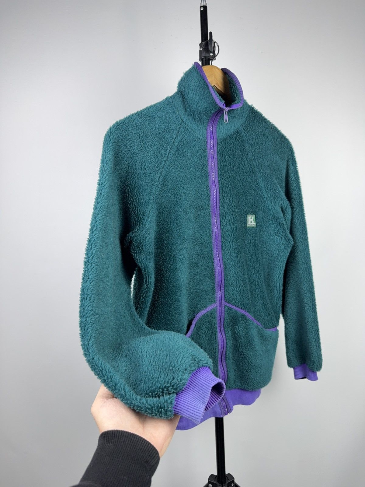 Helly Hansen Vintage Helly Hansen High Pile Fleece Jacket Green Purple Size US M / EU 48-50 / 2 - 6 Thumbnail