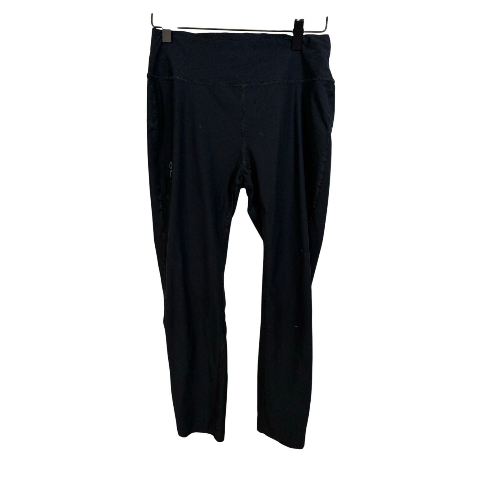 On Women's M Black On Cloud Active Tights Gorpcore Utility Size 28" / US 6 / IT 42 - 2 Thumbnail