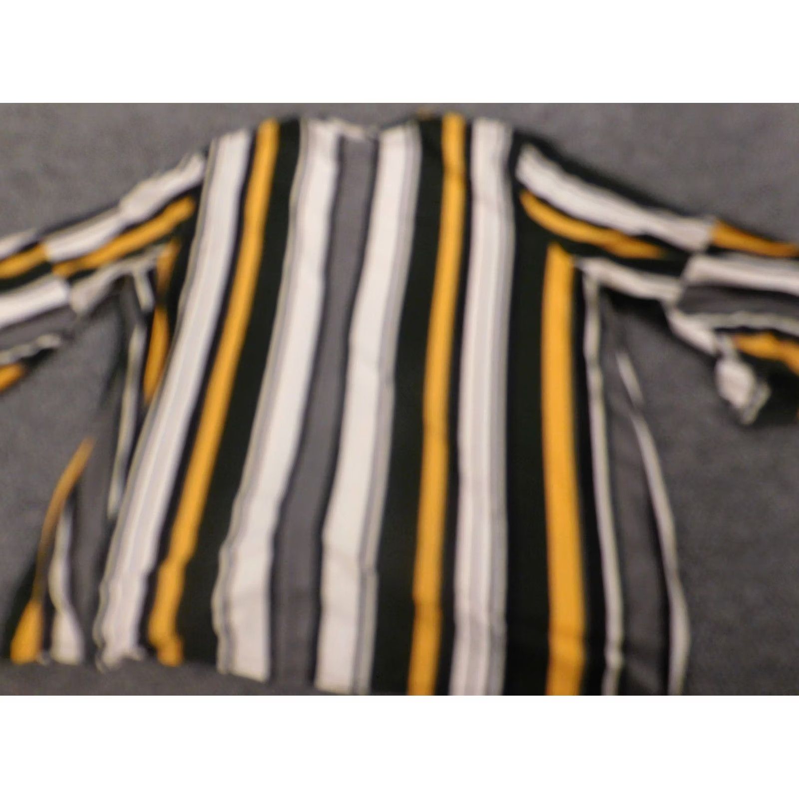 Vintage Caren Sport Blouse Women 3XL Striped Yellow Black Pullover Round Neck Long Sleeve Casual Stretch Ru胥fle Polyester Rayon Regular Womens Size XXL / US 16-18 / IT 52-54 - 7 Thumbnail