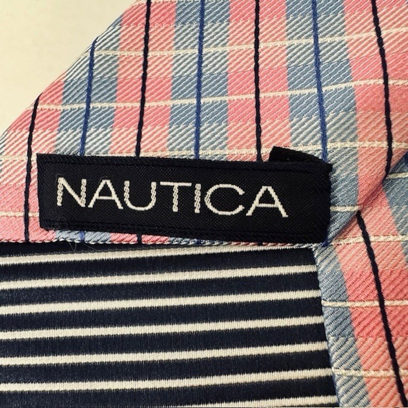 Nautica NAUTICA Men's 100% Silk Classic Necktie Designer Pink/Blue Size ONE SIZE - 3 Thumbnail