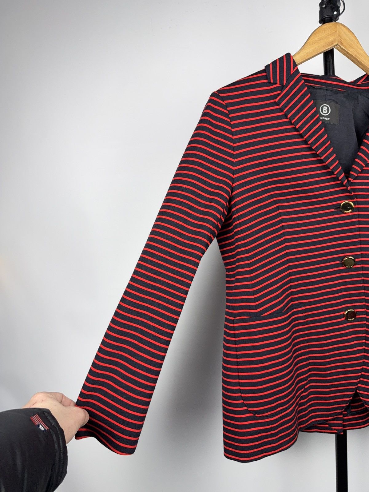 Bogner Luxury 00s Bogner Navy Red Striped Stretch Blazer EU 40 M/L Size M / US 6-8 / IT 42-44 - 4 Thumbnail
