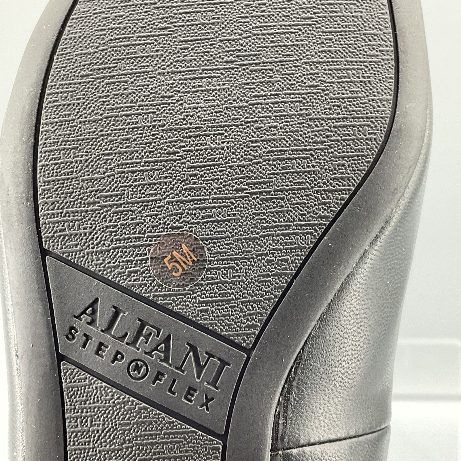 Alfani Alfani Women’s Samantha Pointed-Toe Flat Loafer Black Sz 5M Size US 5 / IT 35 - 5 Thumbnail