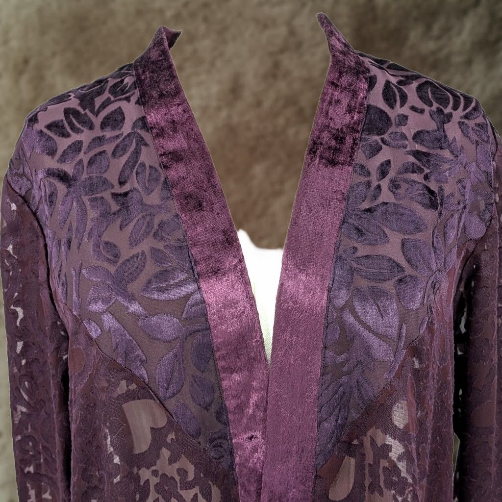 Vintage VINTAGE Sara Morgan Patchwork Burnout Velvet Jacket – Plum Purple, MP Size M / US 6-8 / IT 42-44 - 1 Thumbnail