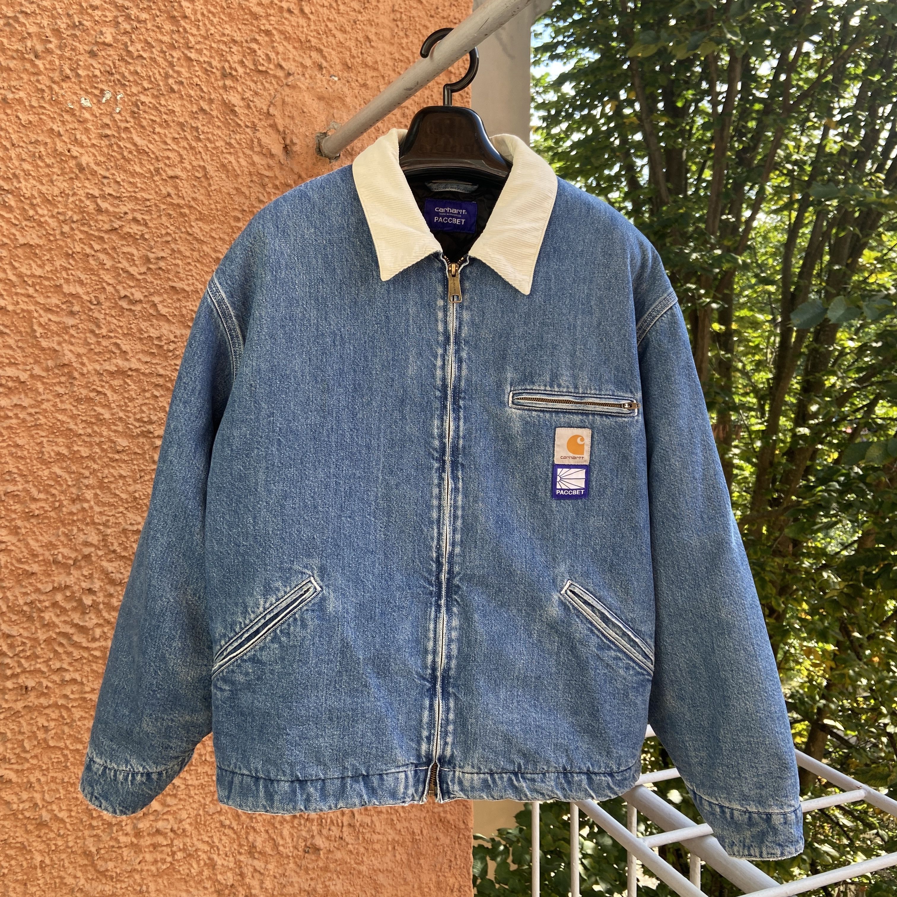 Carhartt CHT JQ282 X-Large oversize denim Carhartt jacket