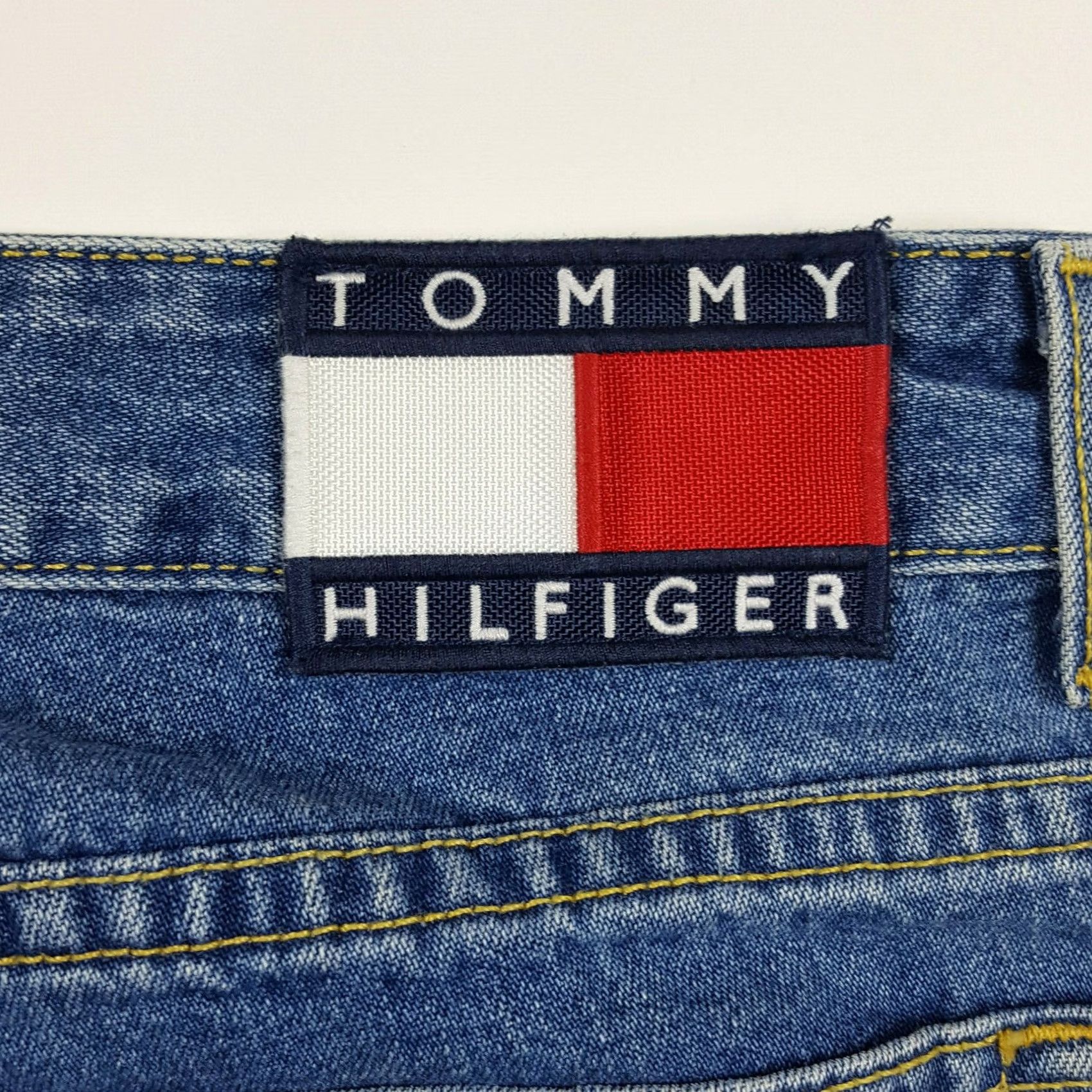 Tommy Hilfiger VINTAGE Tommy Hilfiger Jeans Hipster Flare Denim 29x30 Blue 90s Retro Womens Boys? Size 29" - 6 Thumbnail