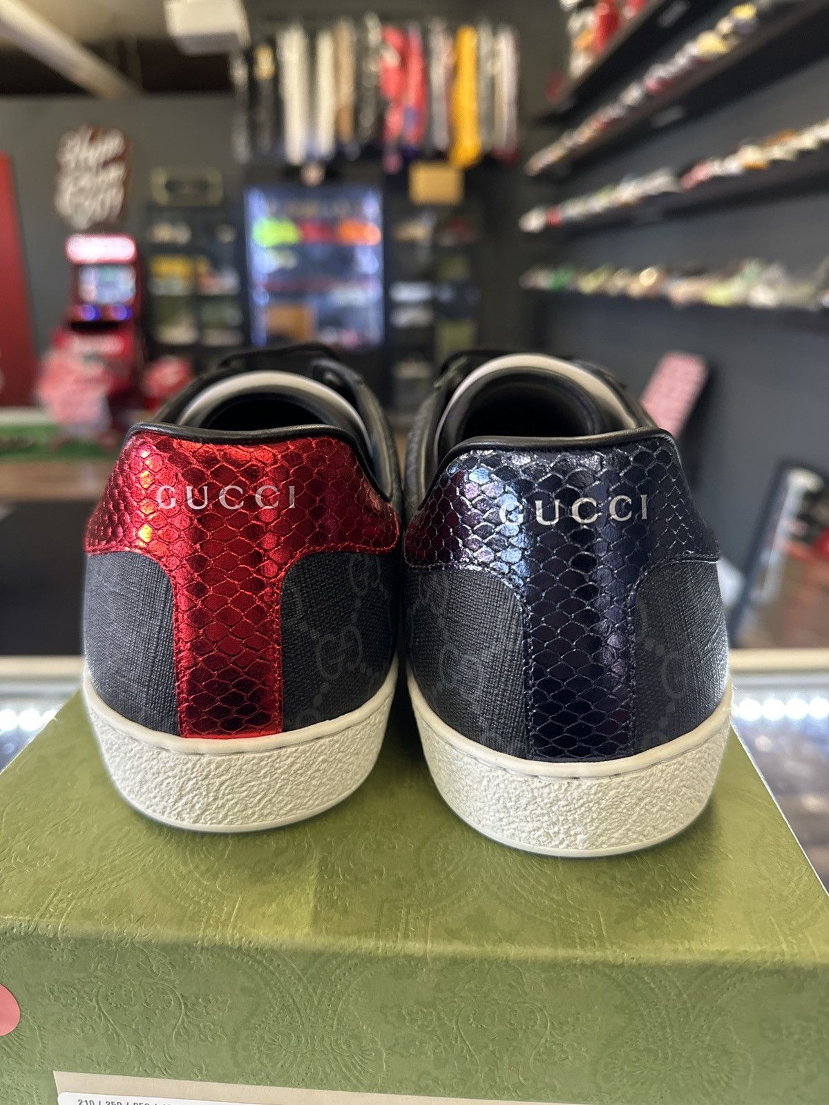 Gucci GUCCI ACE SNEAKER SIZE 11 Size US 11 / EU 44 - 2 Thumbnail