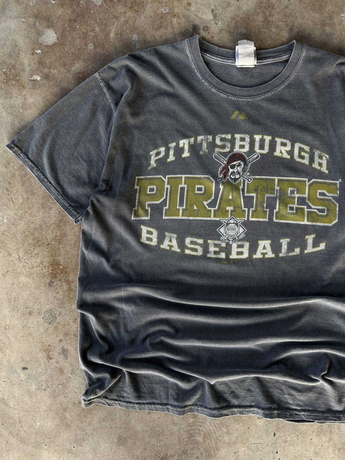 Vintage Vintage Pittsburg Pirates 🏴‍☠️ MLB T Shirt Size US L / EU 52-54 / 3 - 1 Thumbnail