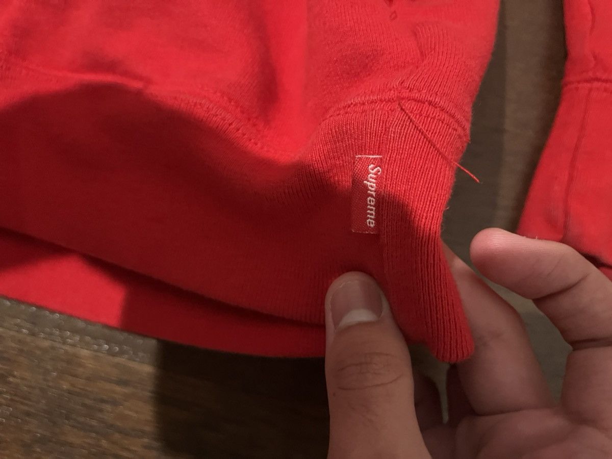 Supreme 2020 Red And Black Supreme Hoodie Medium Size US M / EU 48-50 / 2 - 6 Thumbnail