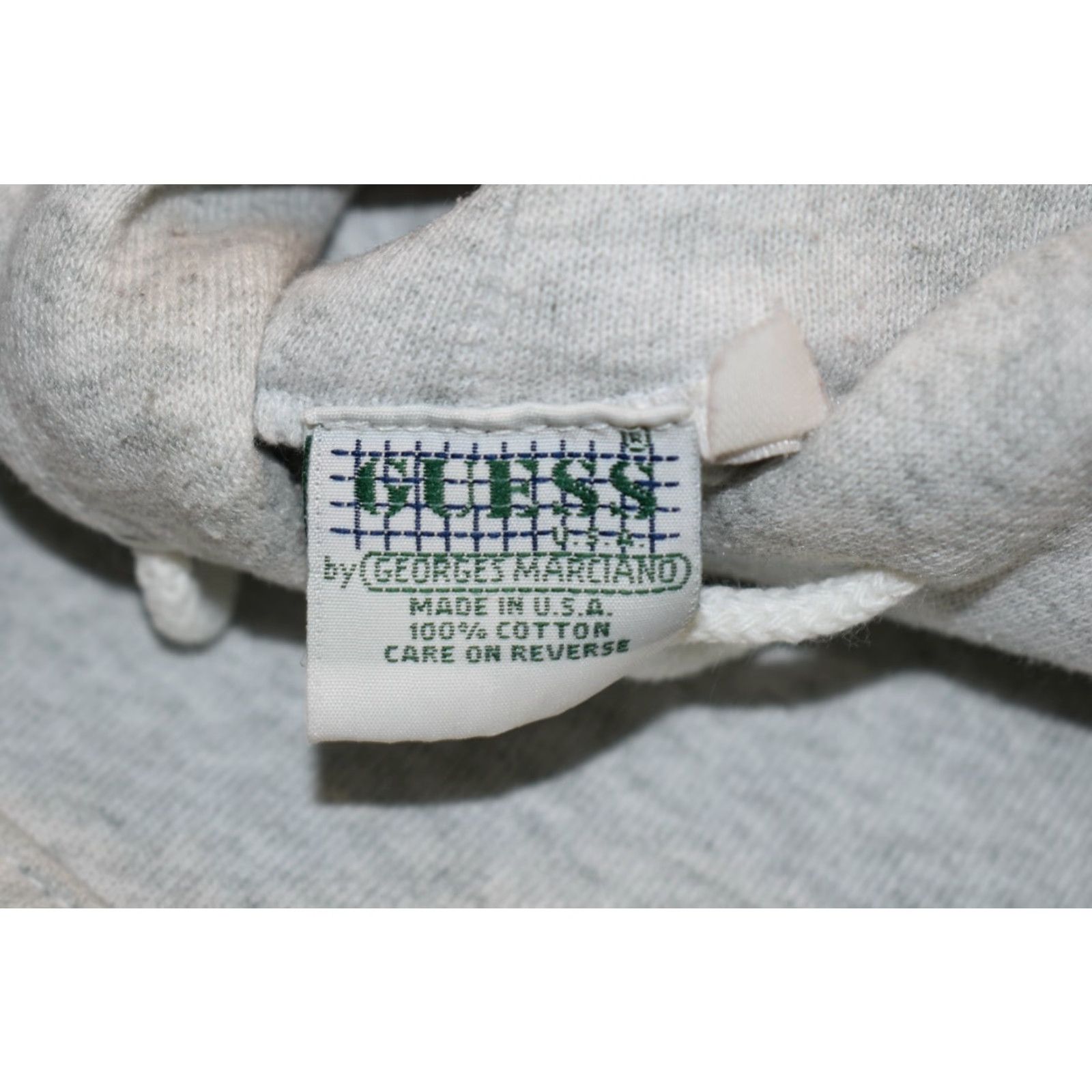 Guess VINTAGE GUESS Hoodie Unisex Adults Medium Gray Embroidered USA Pullover Long Sleeve Cotton Reguilt? Size US M / EU 48-50 / 2 - 6 Thumbnail