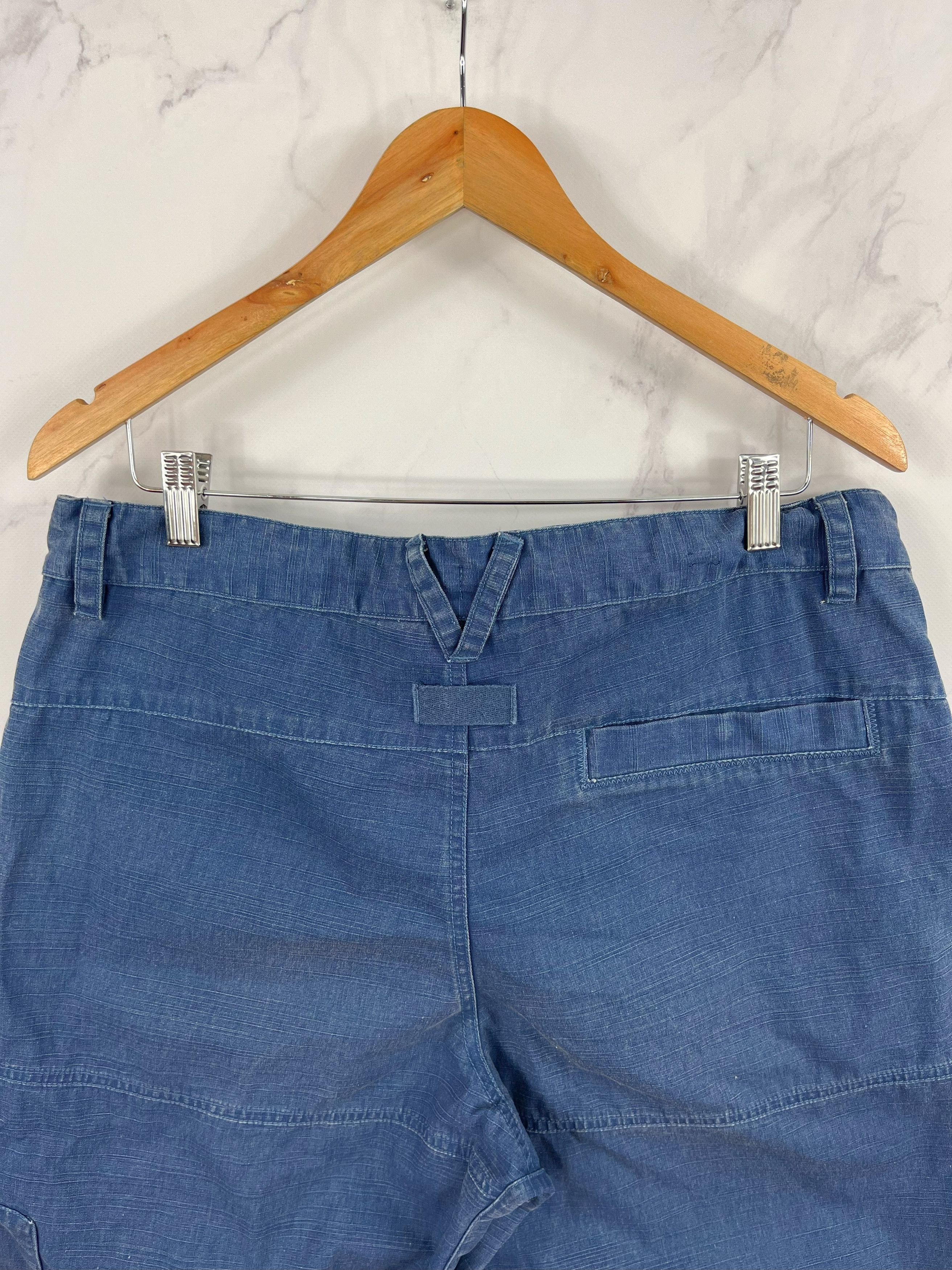 Nike Vintage Nike Denim Shorts Emboidered Logo Size L Size US 36 / EU 52 - 11 Thumbnail