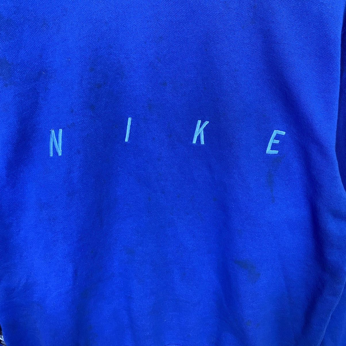 Nike 90s Nike Small Logo Embroidered Crewneck Sweatshirt Size US M / EU 48-50 / 2 - 3 Thumbnail