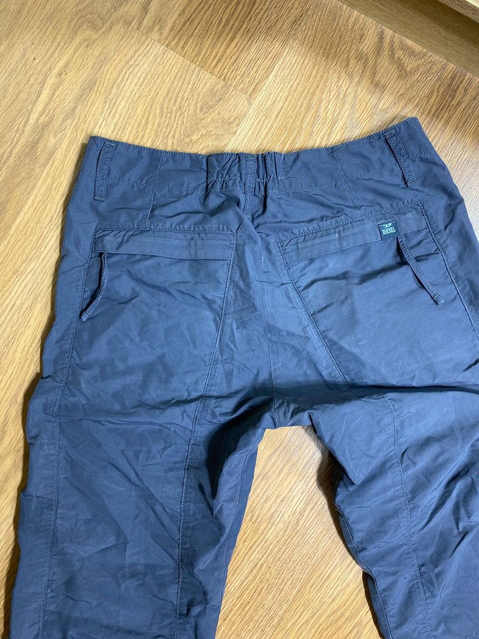 Diesel × Vintage Vintage 90s Y2K Diesel Big Logo Blue Cargo Long Shorts Size US 28 / EU 44 - 18 Thumbnail