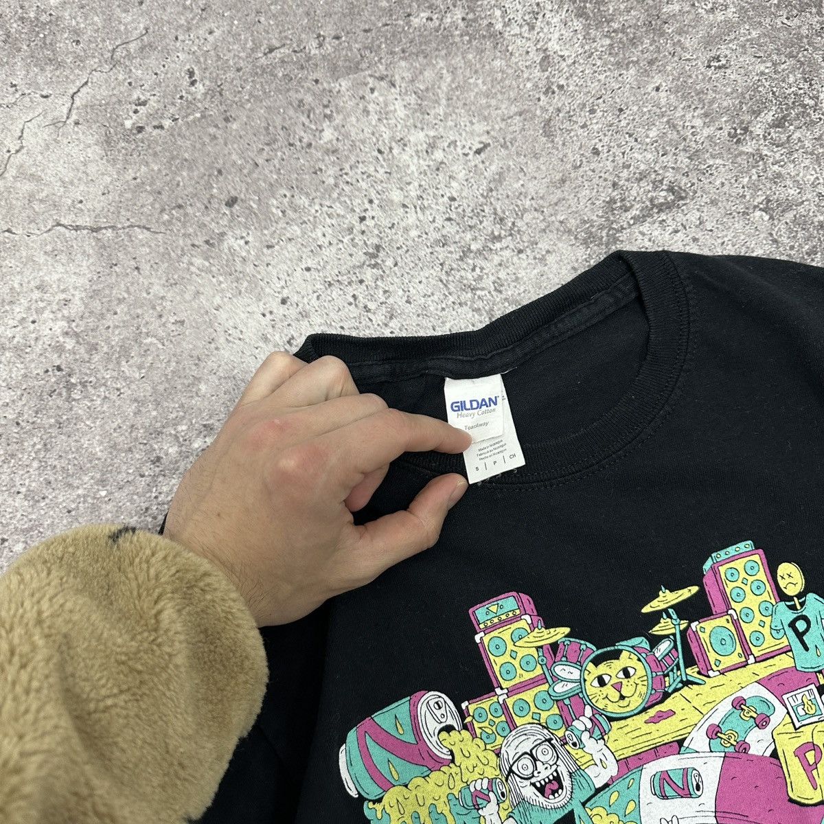 Band Tees Vintage 00s Pup Rock Band Punk tee Canada y2k tour og hype Size US S / EU 44-46 / 1 - 4 Thumbnail