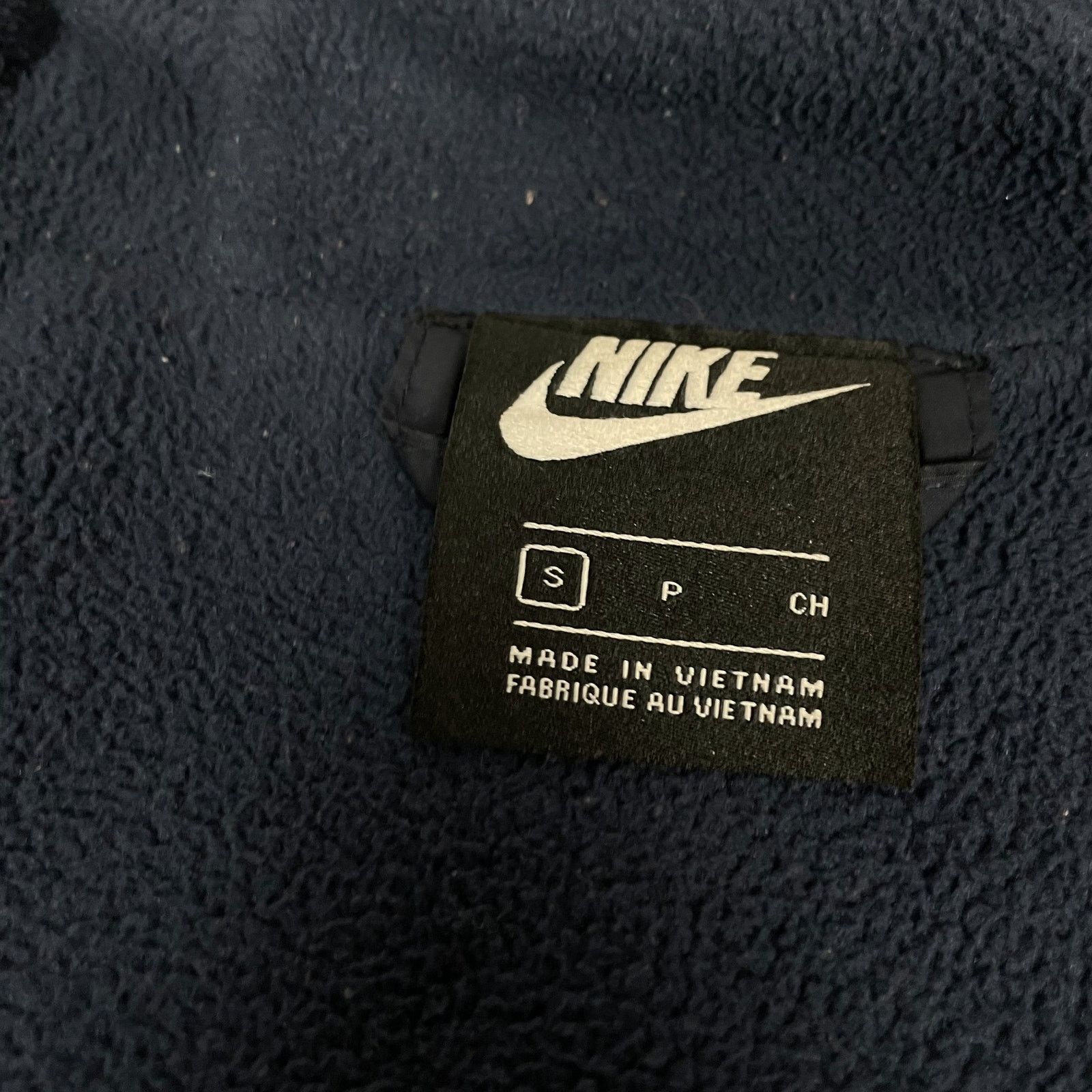 Nike Nike Mens Navy Blue Long Sleeve Full Zip Puffer Jacket Small Size US S / EU 44-46 / 1 - 14 Thumbnail