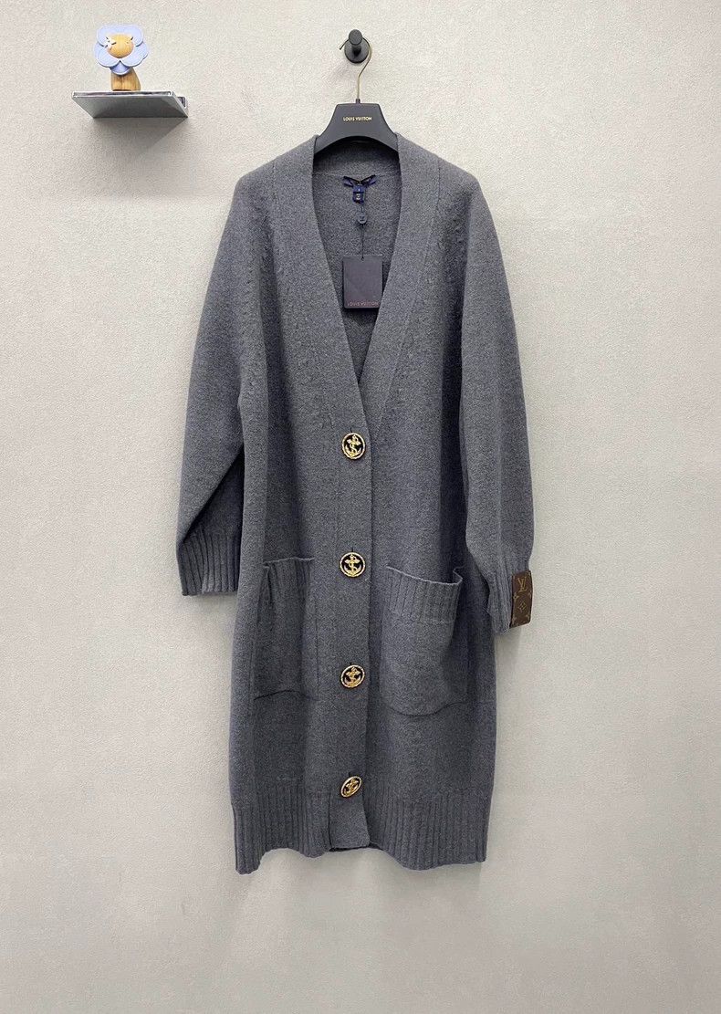 Louis Vuitton Gray Long Knit Coat Size S Comfortable Fabric - dmc Size US S / EU 44-46 / 1 - 1 Thumbnail