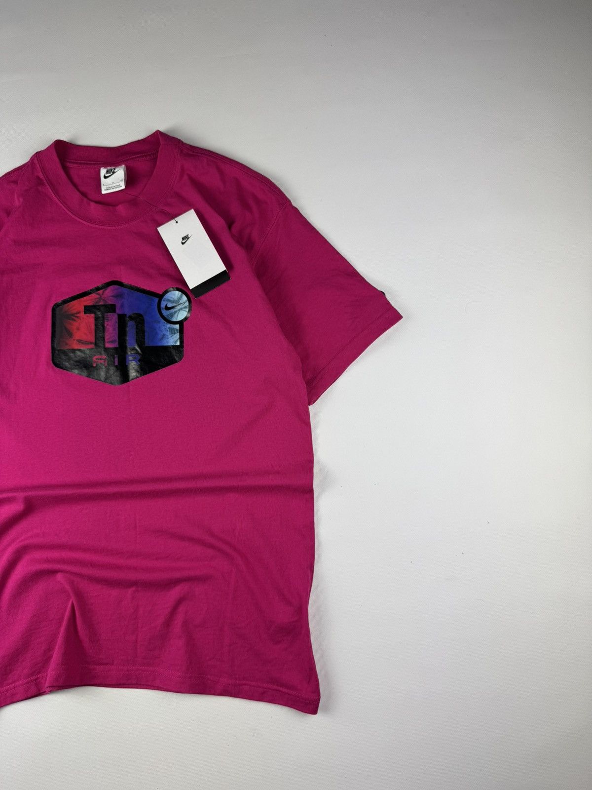Nike Nike NSW Tee Tuned Air Graphic T-Shirt Size US S / EU 44-46 / 1 - 3 Thumbnail