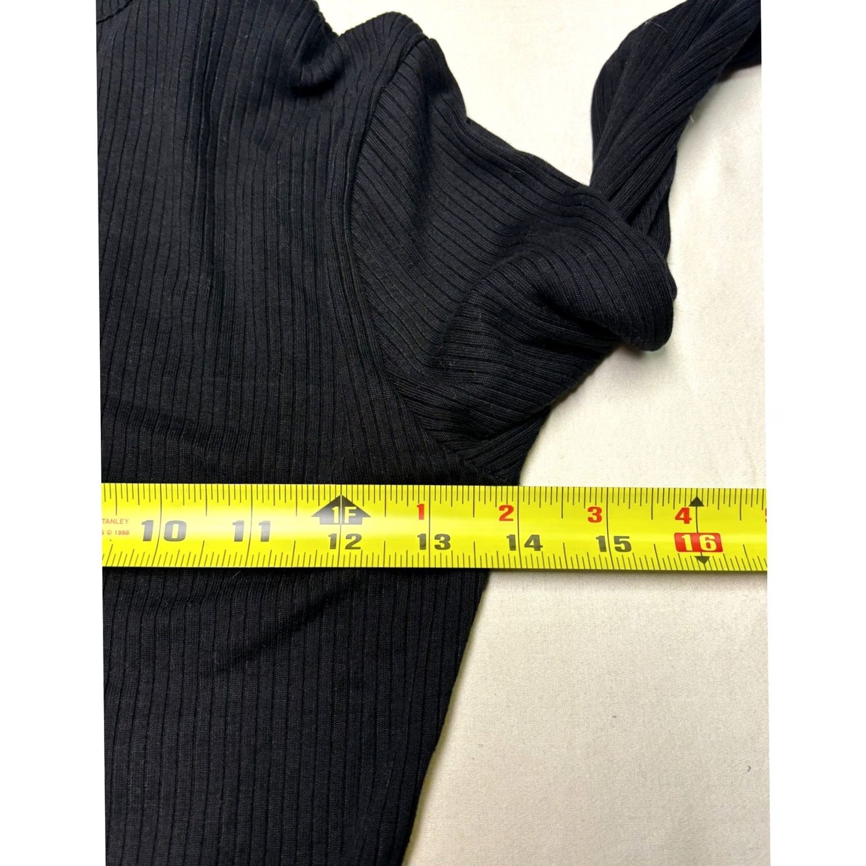 Vintage Wilfred Aritzia Black Ribbed Long Sleeve Bodysuit Small Womens Size S / US 4 / IT 40 - 6 Thumbnail