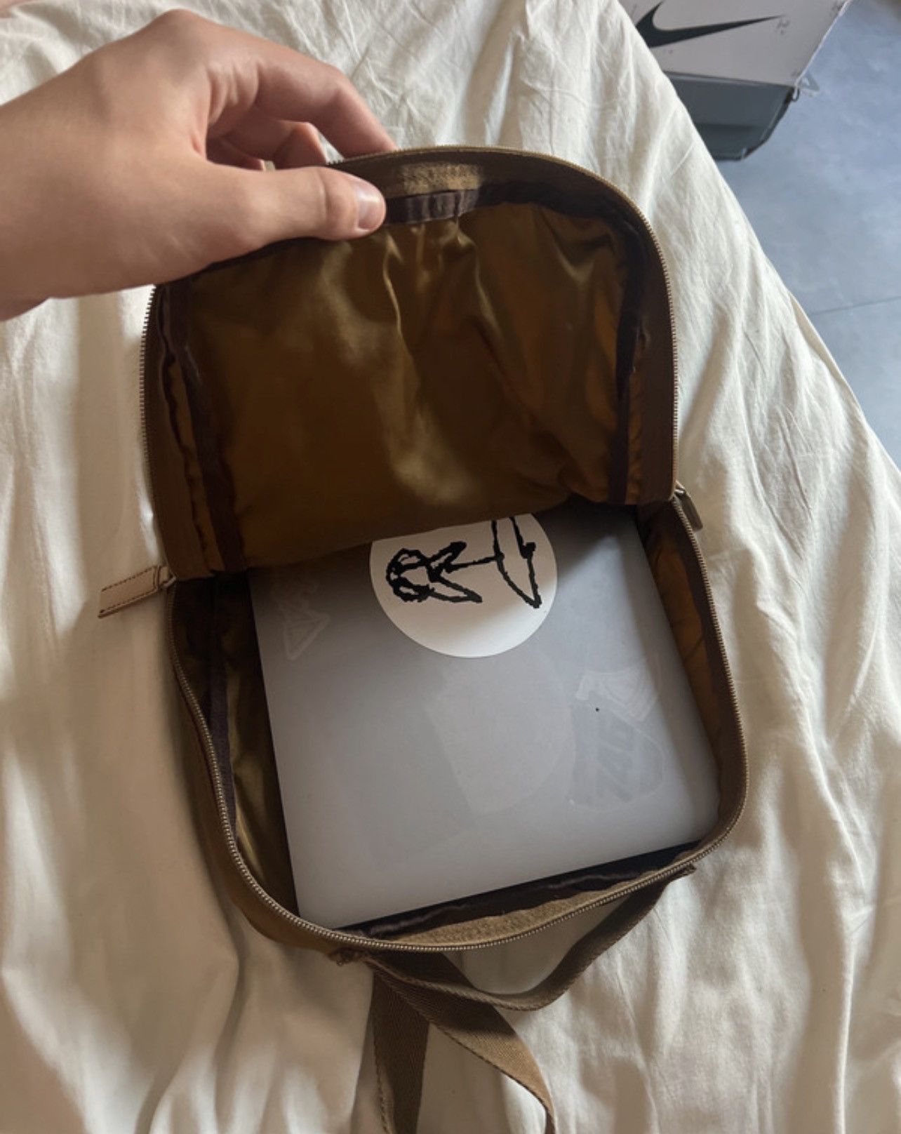 Prada Vintage Prada Side Bag Size ONE SIZE - 14 Thumbnail