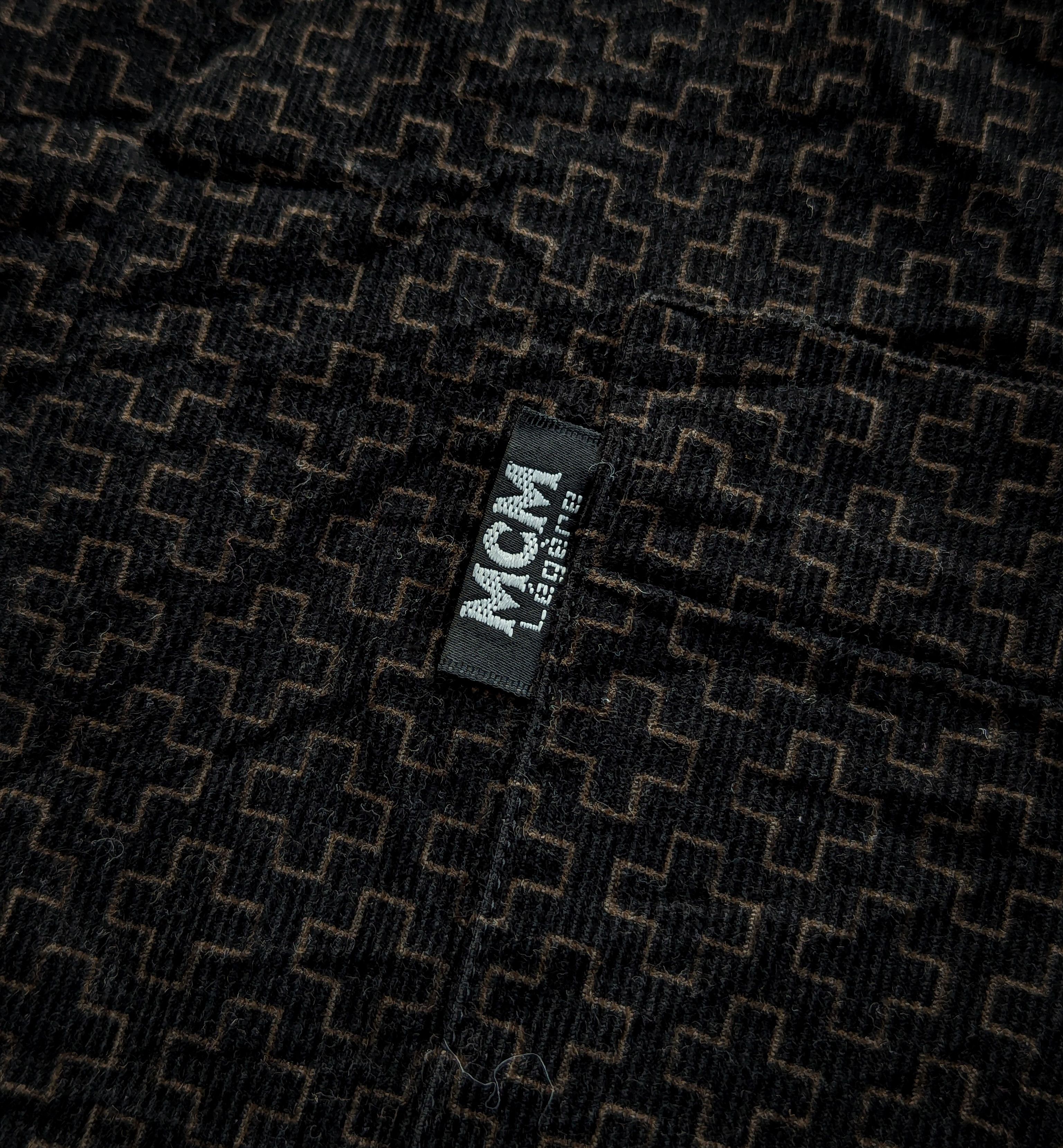 MCM × Vintage Vintage MCM Monogram Shirt Size US L / EU 52-54 / 3 - 4 Thumbnail