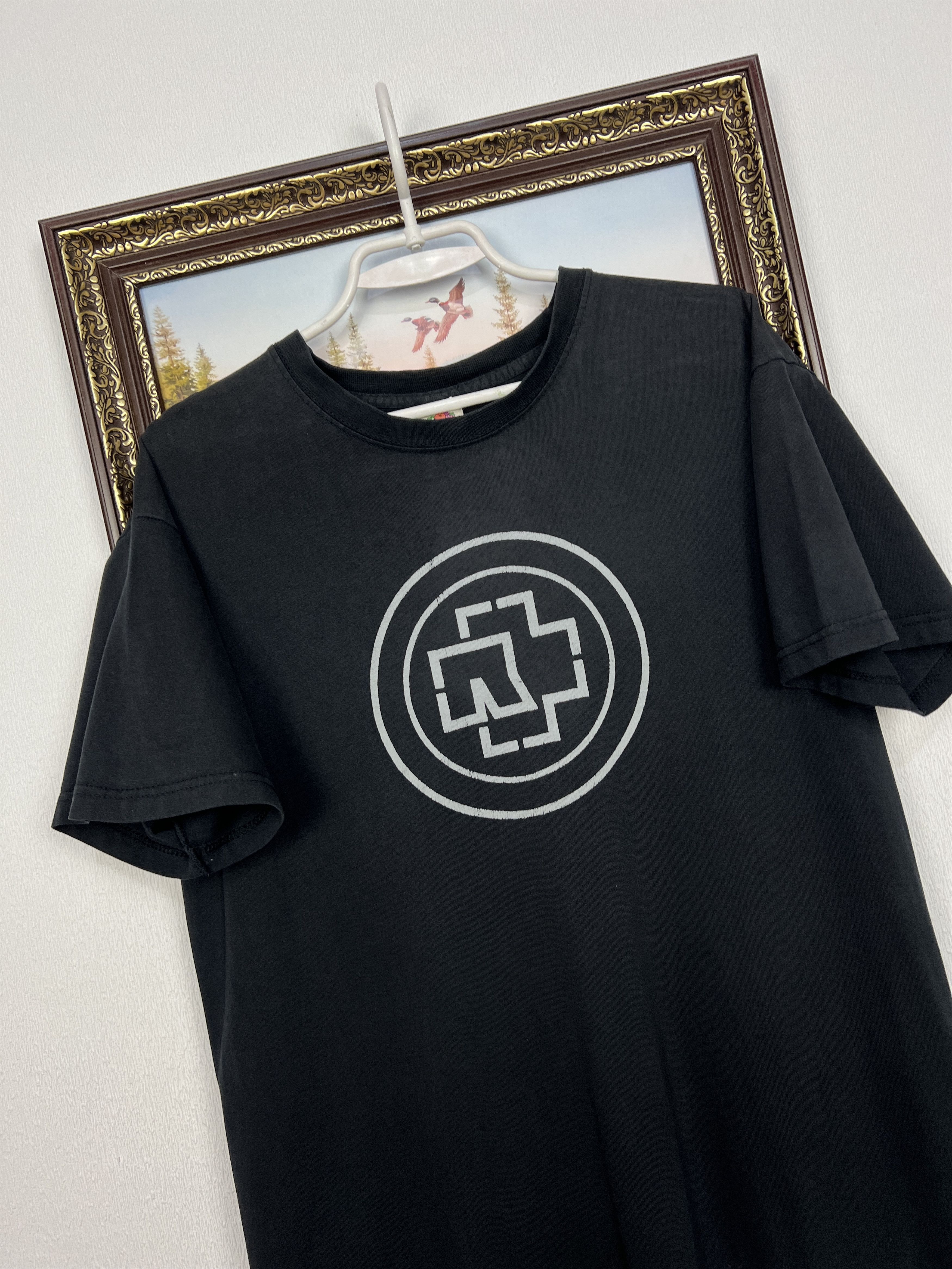 Vintage Vintage Rammstein Metal Band Graphic Over Print Tee Shirt Size US L / EU 52-54 / 3 - 4 Thumbnail