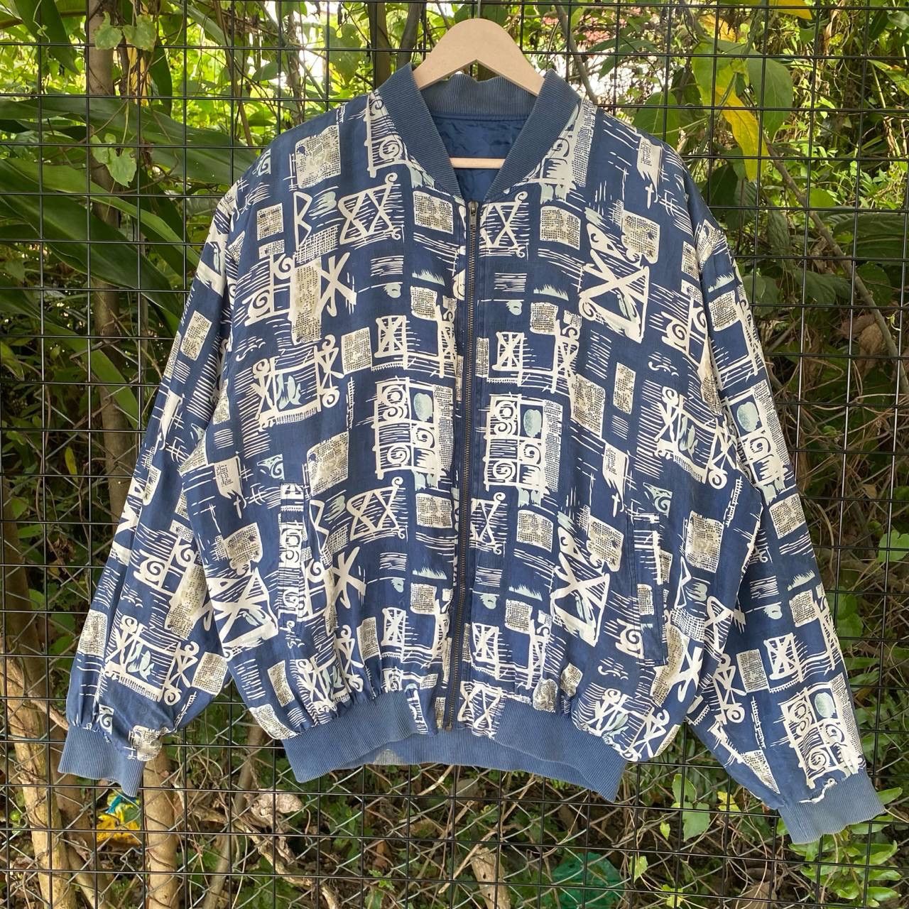 Japanese Brand × Vintage Vtg Japan Pure Silk Printed Zipper Jacket Size US XL / EU 56 / 4 - 2 Thumbnail