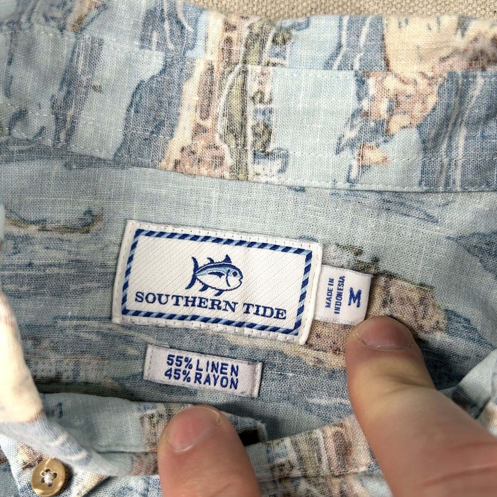 Southern Tide Southern Tide Shirt Mens M Linen Blend Hawaiian Button Down Reverse Print Aloha Casual blue Hawaiian Mens M Shirt Size US M / EU 48-50 / 2 - 4 Thumbnail