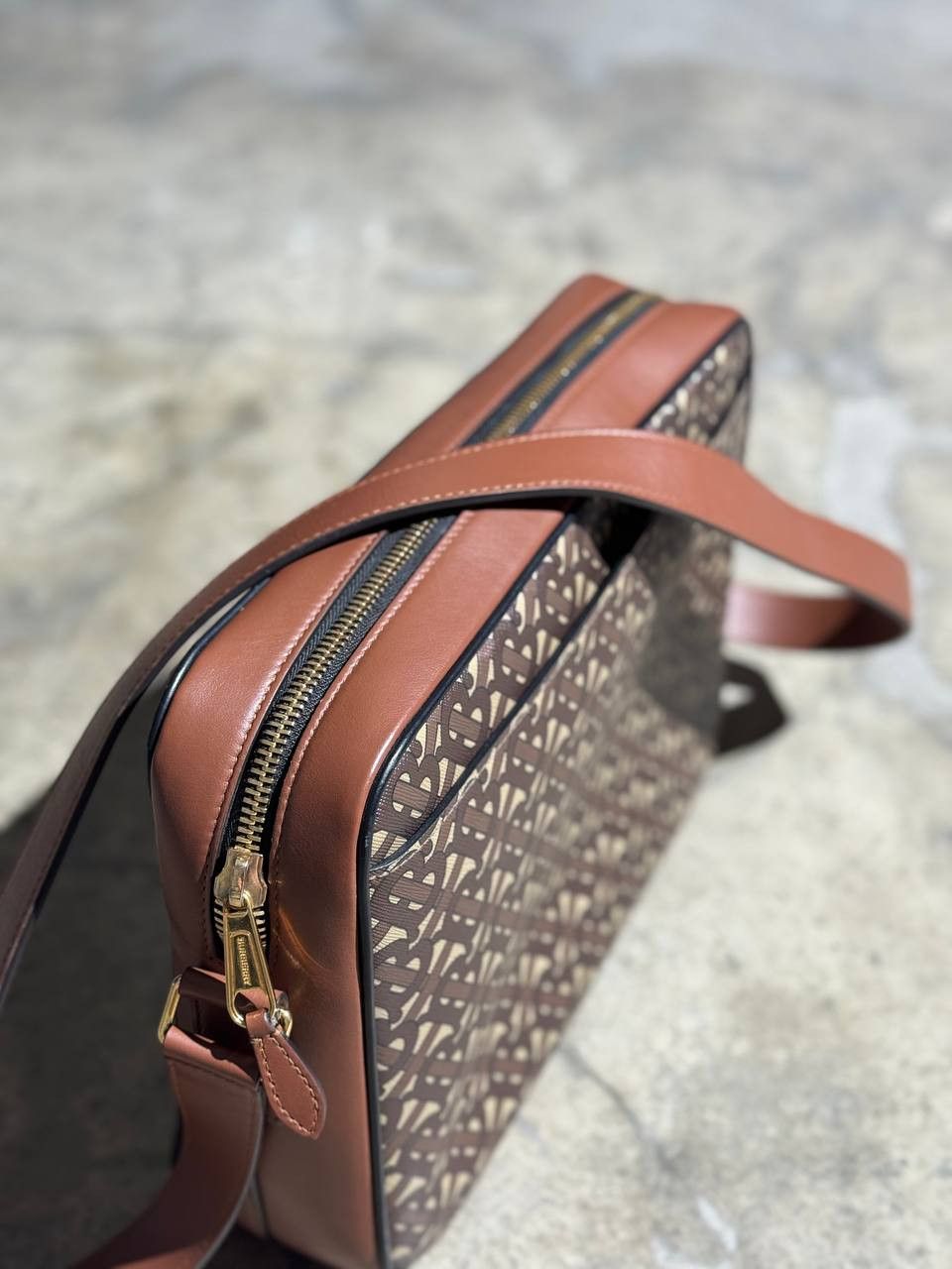 Burberry Burberry Pre-Owned 2010s TB Monogram Print Crossbody Bag Size ONE SIZE - 4 Thumbnail