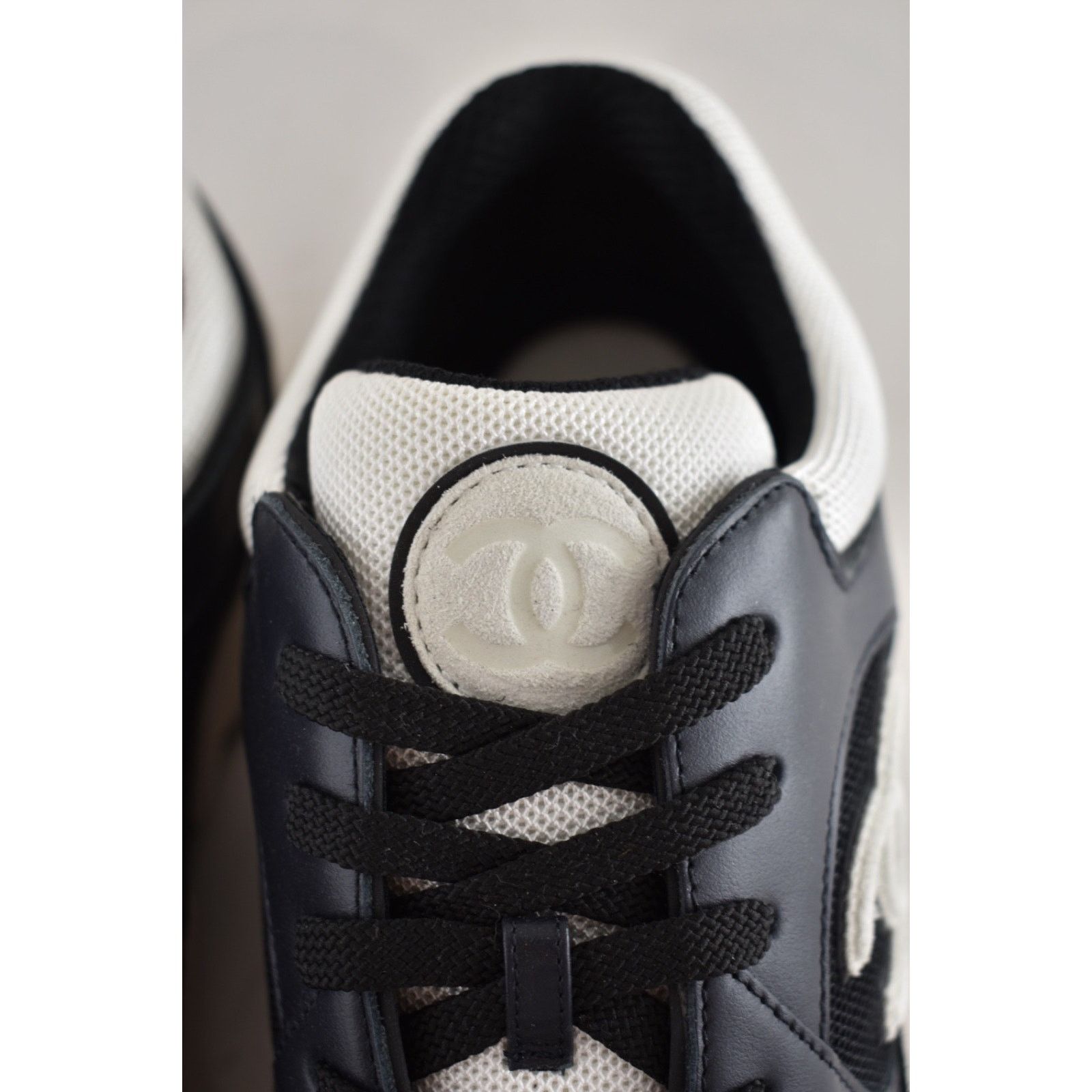 Chanel Mens Navy Blue Black White CC Logo Low Top Trainer Sneakers Size US 11 / EU 44 - 8 Thumbnail