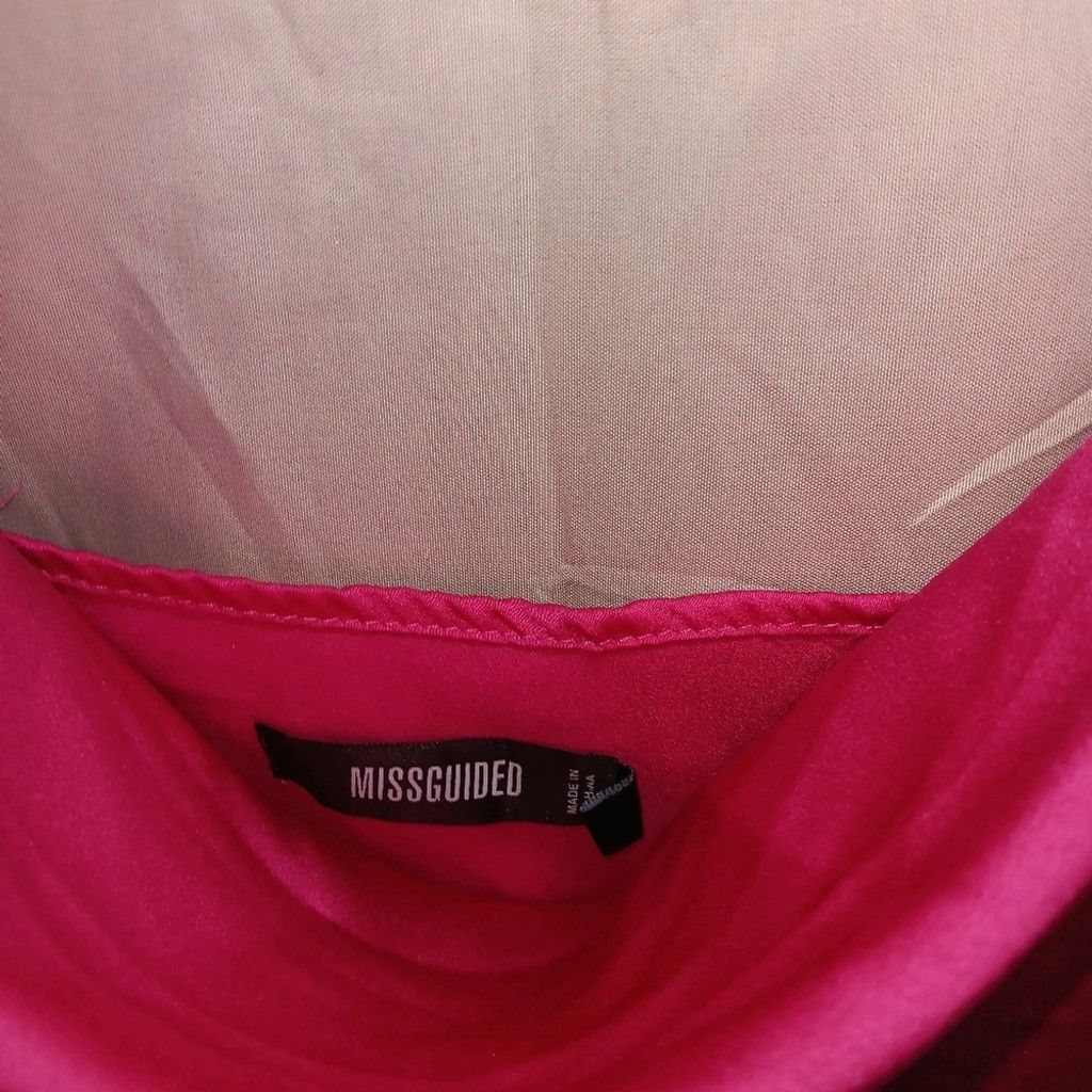 Missguided Missguided aline hot pink satin dress, zipper nwot size 6 Size M / US 6-8 / IT 42-44 - 6 Thumbnail