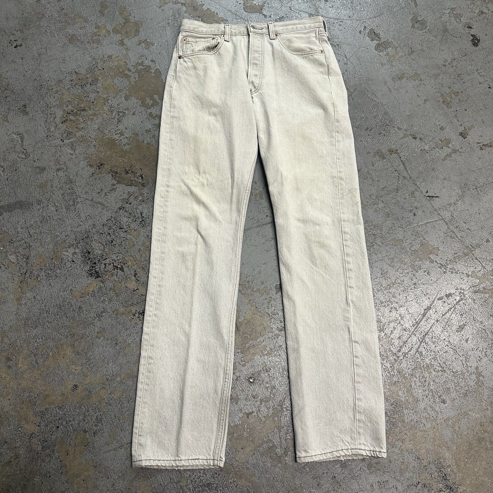 Levi's × Vintage Vintage 90s Levi’s 501 Grey Denim Jeans 31x34 Made In USA Size US 31 - 1 Thumbnail