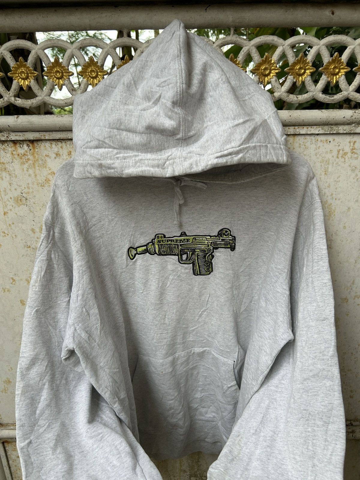 Supreme Supreme Toy Uzi hoodie Size US M / EU 48-50 / 2 - 3 Thumbnail