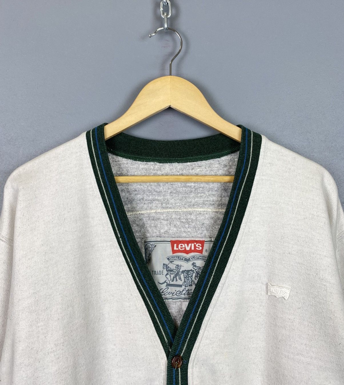 Levi's Vintage 80’s Levi’s Cardigan V-Neck Men’s Size S White Top Size US S / EU 44-46 / 1 - 2 Thumbnail