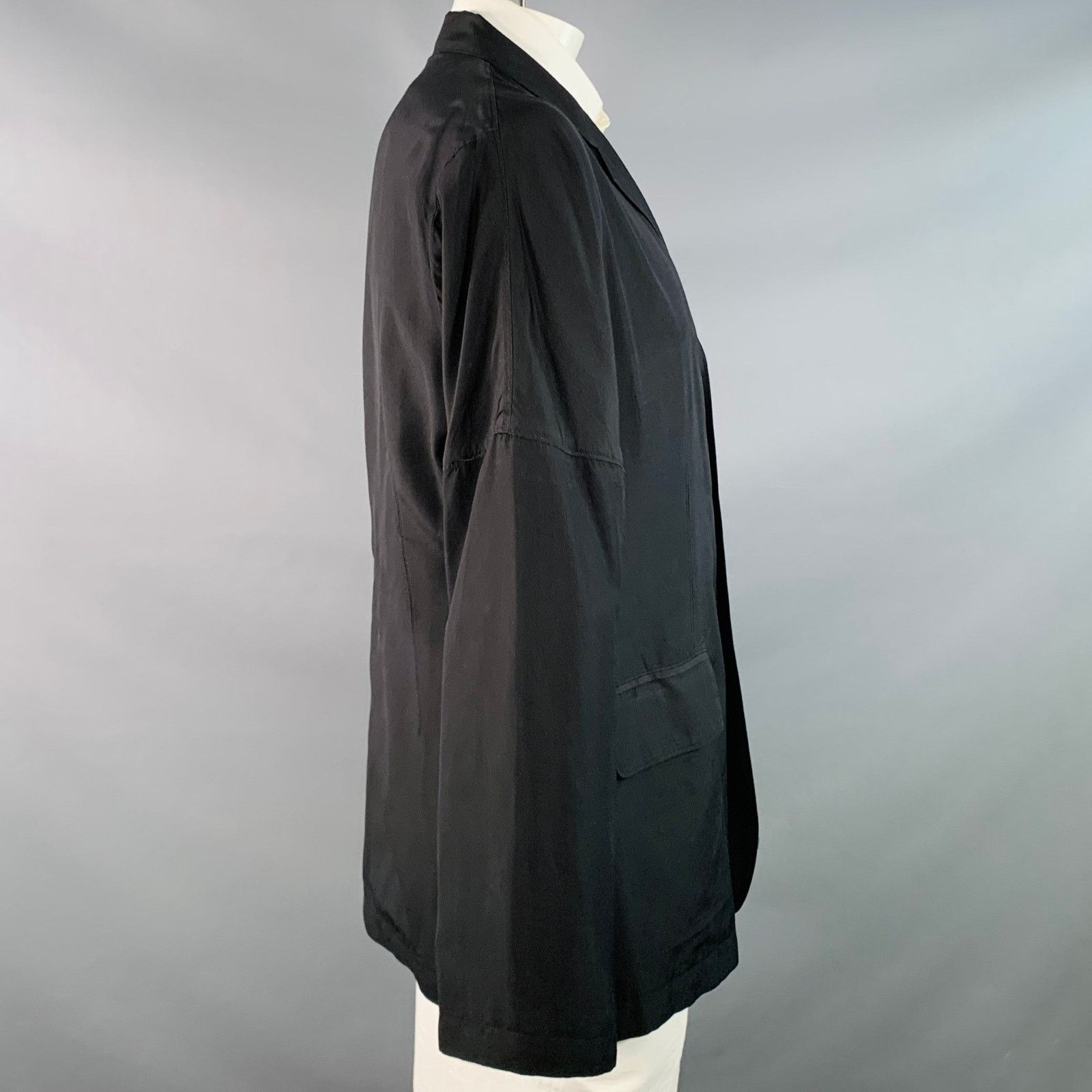Yohji Yamamoto XL Black Silk Single Breasted Drop Shoulder Sport Coat Size 48R - 2 Thumbnail