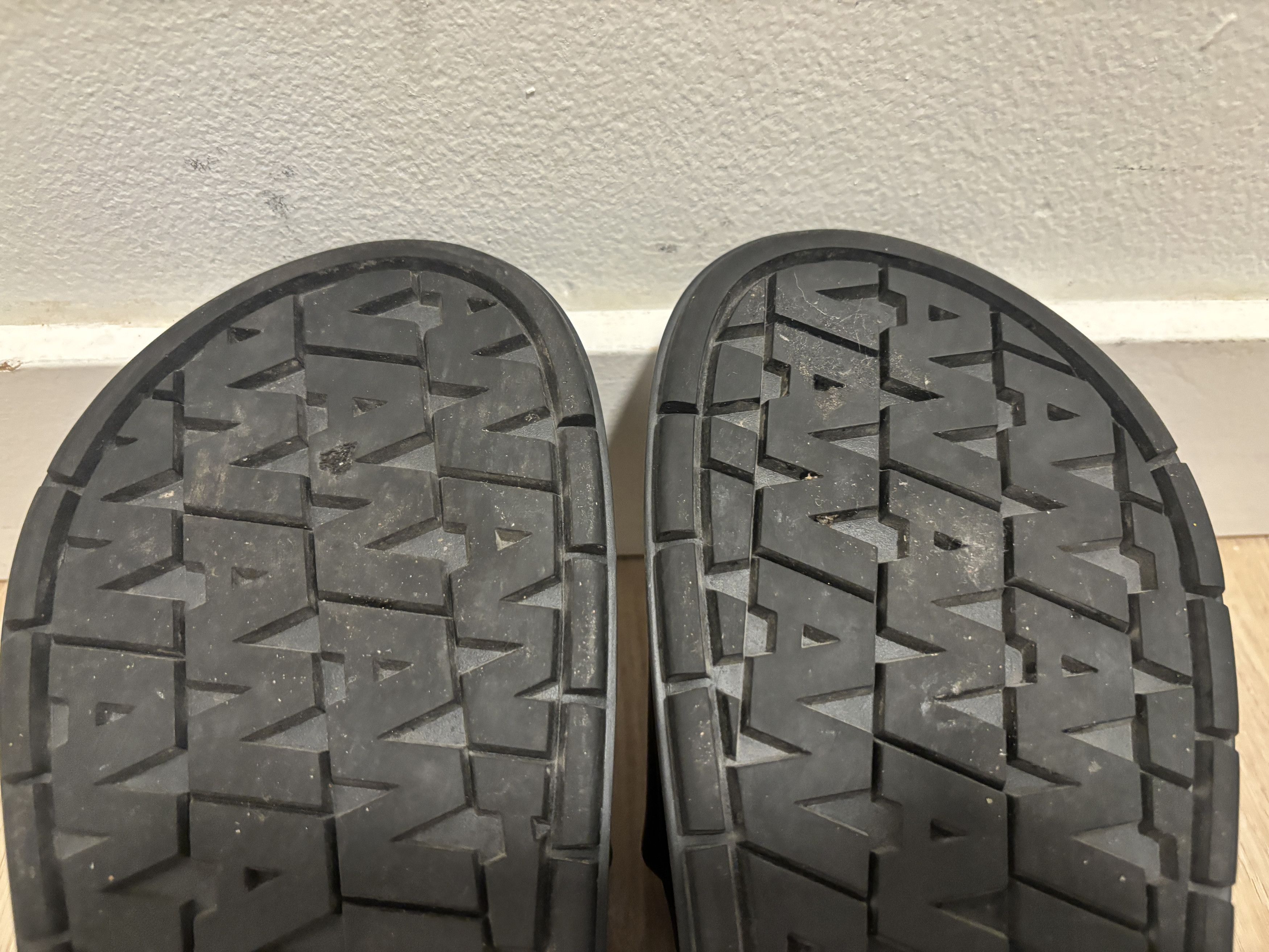 Alexander McQueen Alexander Wang x H&M Black Leather Slides - 10 Size US 10 / EU 43 - 12 Thumbnail
