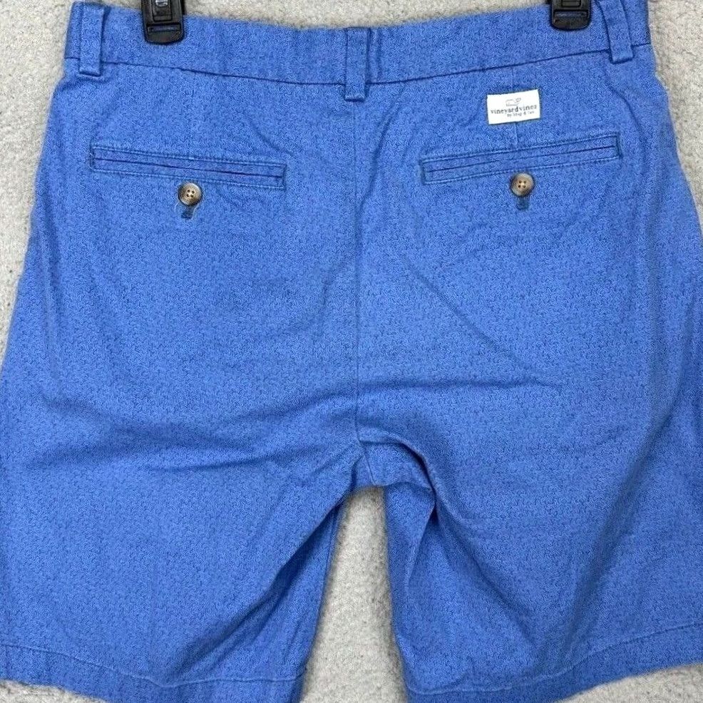 Vineyard Vines Vineyard Vines Shorts Mens 30 Blue Star Fish Print Stretch Performance Tech Logo Khakis Casual Outdoor Flat Front Regular Waist 30 Blue Mens Size US 30 / EU 46 - 3 Thumbnail