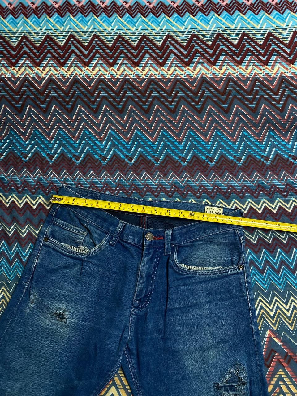 Tommy Hilfiger × Tommy Jeans × Vintage VINTAGE TOMMY HILFIGER BAGGY JEANS Size US 33 - 11 Thumbnail