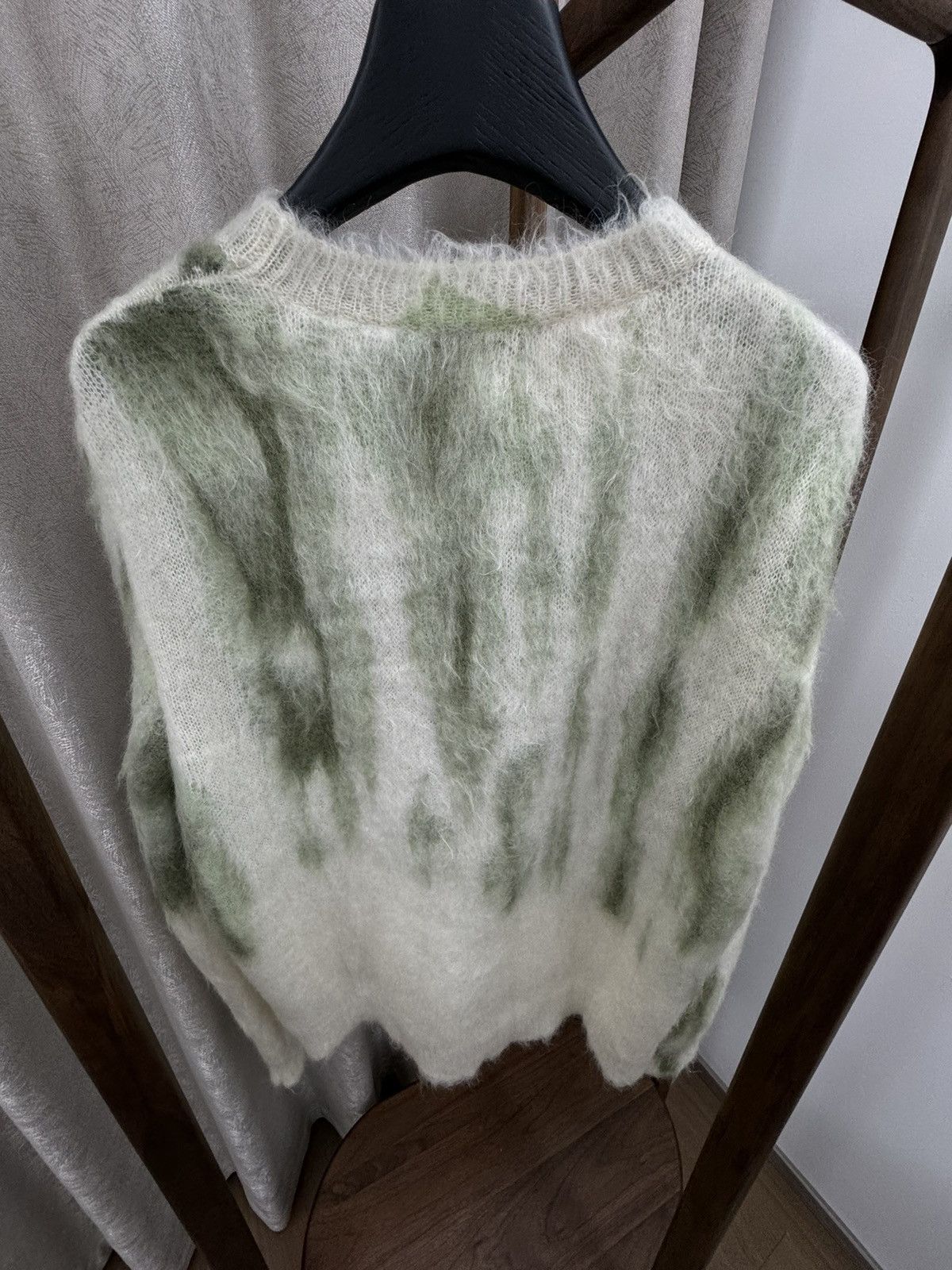 Louis Vuitton Louis Vuitton White/Green Mohair Knit Sweater Size US S / EU 44-46 / 1 - 2 Thumbnail