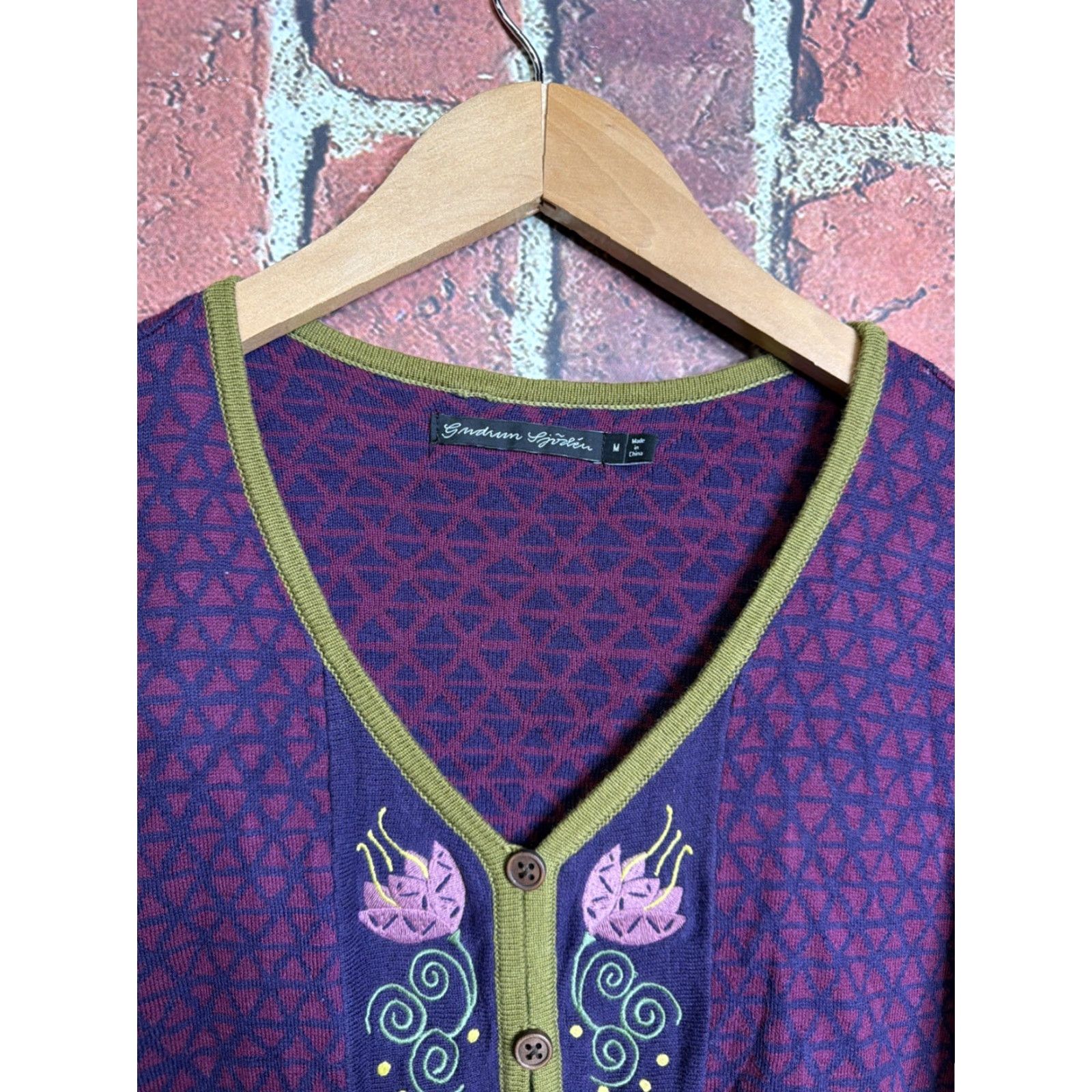 Vintage Gudrun Sjoden Cardigan Sweater Purple Geometric Embroidered Open Vintage Not Size M / US 6-8 / IT 42-44 - 2 Thumbnail