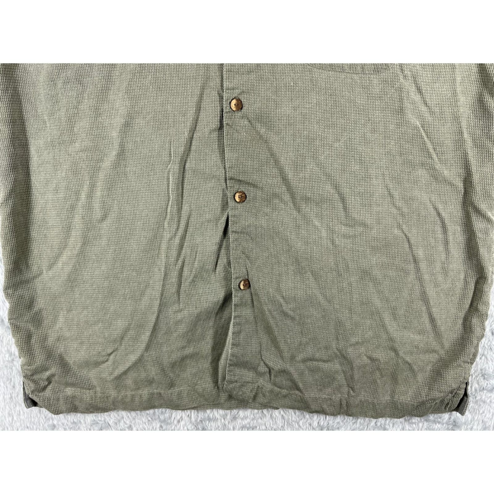 Tommy Bahama VINTAGE Tommy Bahama Shirt Adult 2XL Beige Stripe Button-Up 100% Silk Camp Hawaiian Size US XXL / EU 58 / 5 - 5 Thumbnail