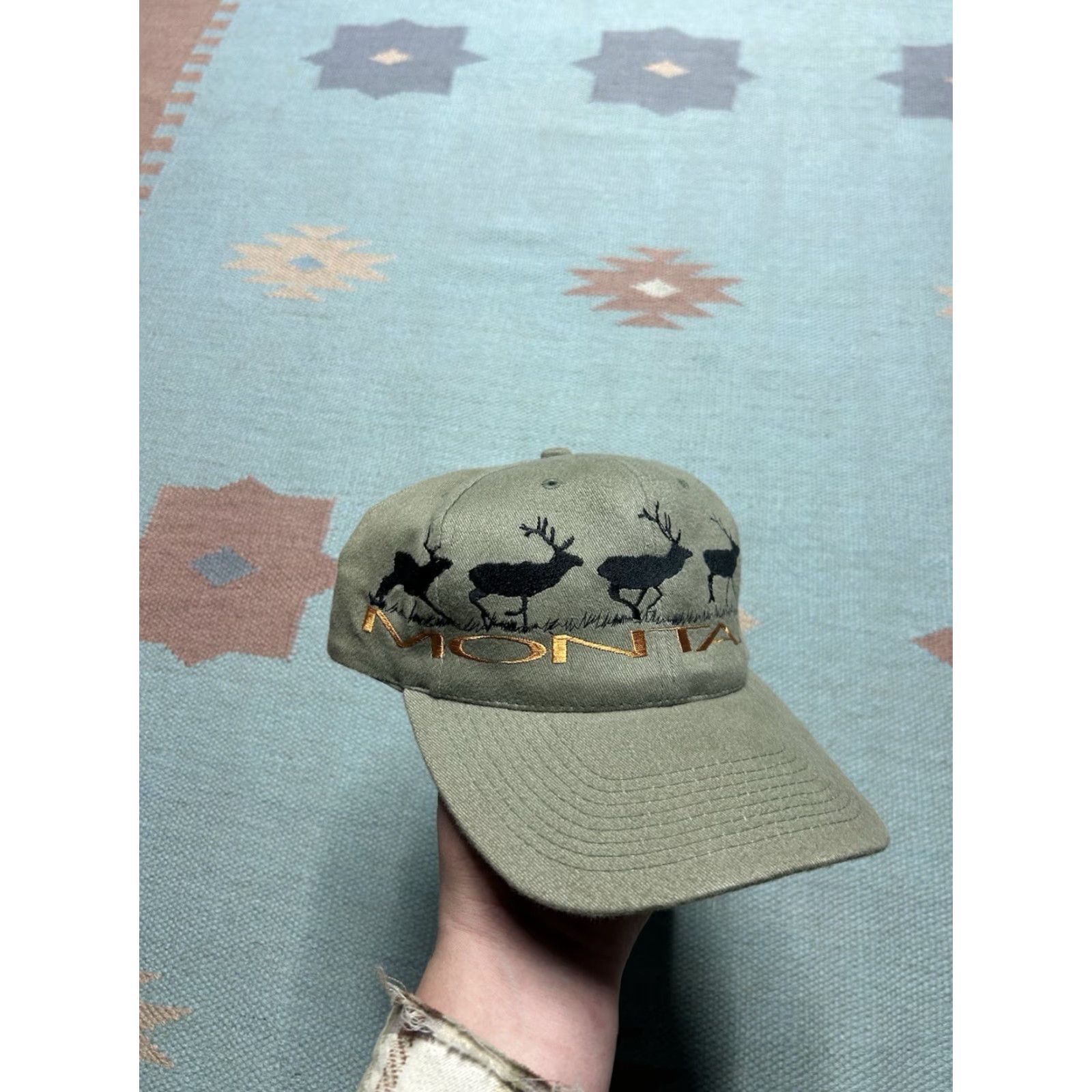 Vintage Vintage Montana Nature SnapBack Adjustable Beige Hat User: Vintage Montana Nature SnapBack Adjustable Beige Hat Size ONE SIZE - 2 Thumbnail