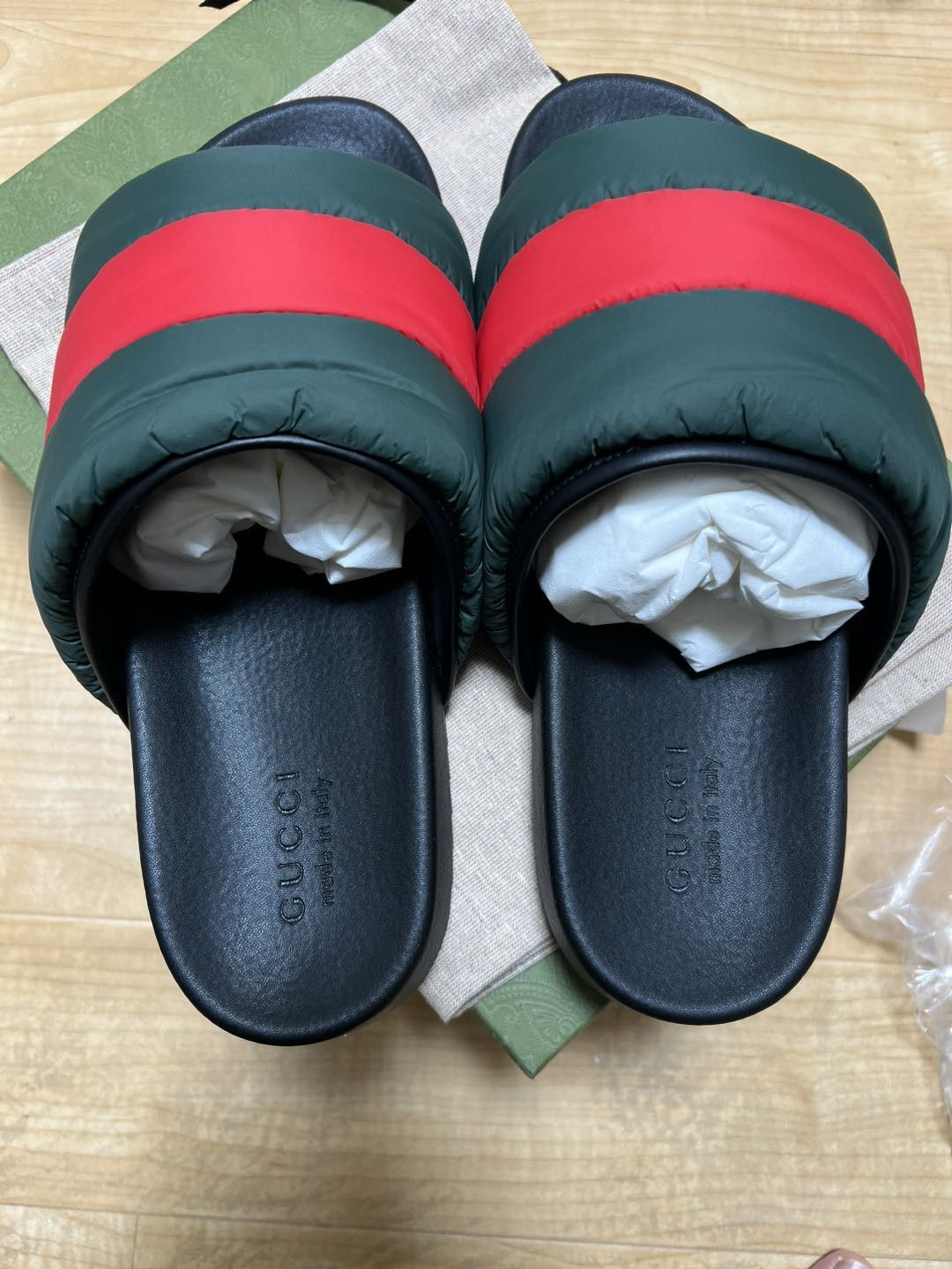 Gucci MEN Gucci Padded Web Slide 'Green Red' Size US 12.5 / EU 45-46 - 7 Thumbnail