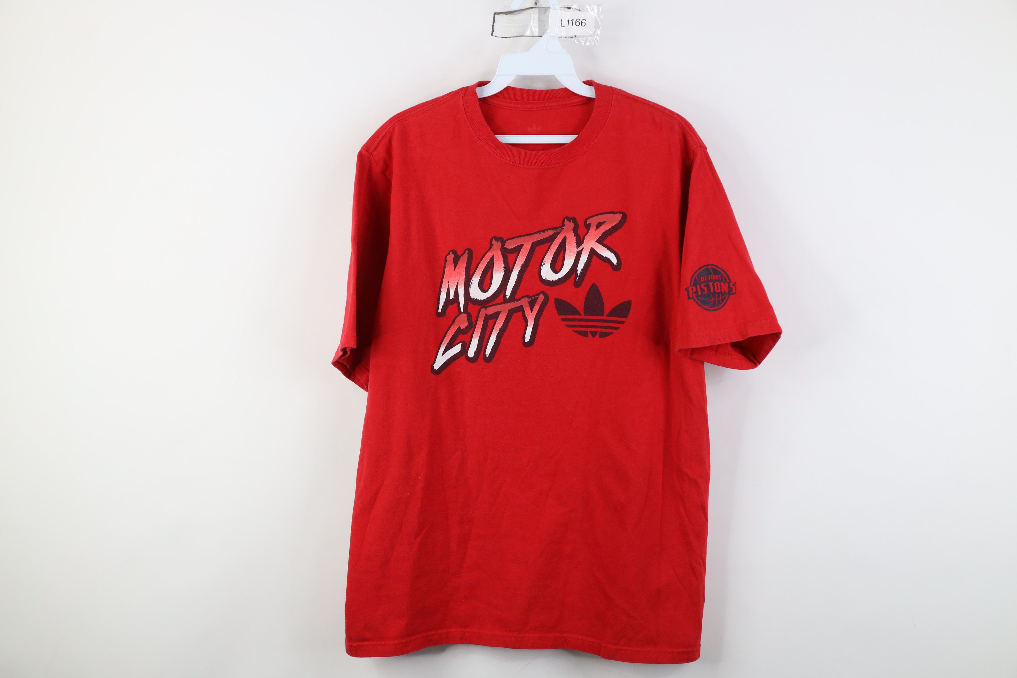 Adidas Adidas Spell Motor City Detroit Pistons Basketball T-Shirt Size US M / EU 48-50 / 2 - 1 Thumbnail