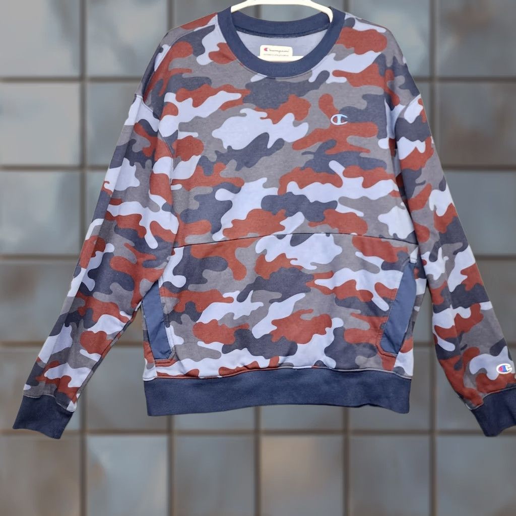 Champion VINTAGE Champion Sweatshirt Men Large Blue Red Camo Kangaroo Pouch Athleisure Casual Mens Size US L / EU 52-54 / 3 - 1 Thumbnail
